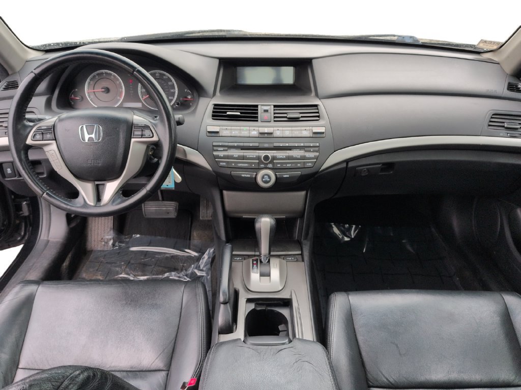 Used 2011 Honda Accord EX-L image 11