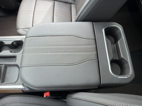 New 2026 Chevrolet Silverado 1500 High Country w/ Technology Package image 18