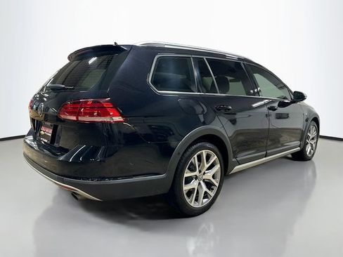 Used 2018 Volkswagen Golf Alltrack SEL AWD/4WD image 7