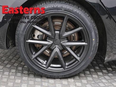 Used 2018 Tesla Model 3 Long Range image 24