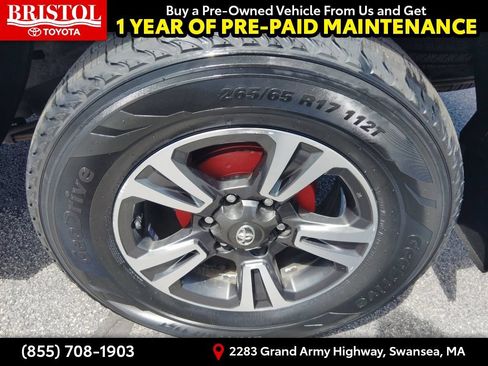 Used 2019 Toyota Tacoma TRD Sport AWD/4WD image 15