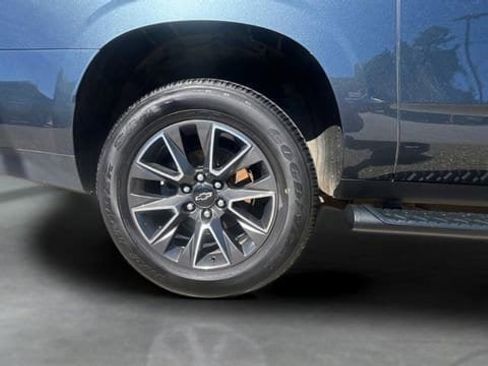 Used 2021 Chevrolet Suburban Z71 image 39