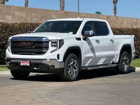 New 2026 GMC Sierra 1500 SLT w/ SLT Premium Package AWD/4WD image 8