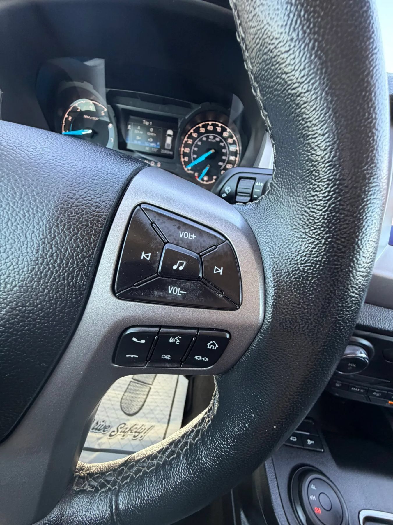 Used 2023 Ford Ranger XLT w/ Equipment Group 302A High AWD/4WD image 29