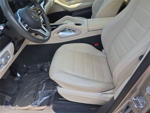 Used 2020 Mercedes-Benz GLE 450 4MATIC image 22