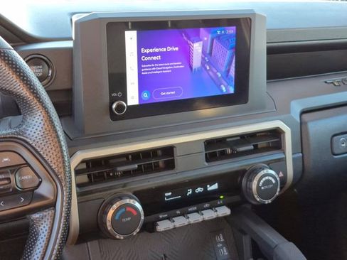 Used 2025 Toyota Tacoma SR image 14