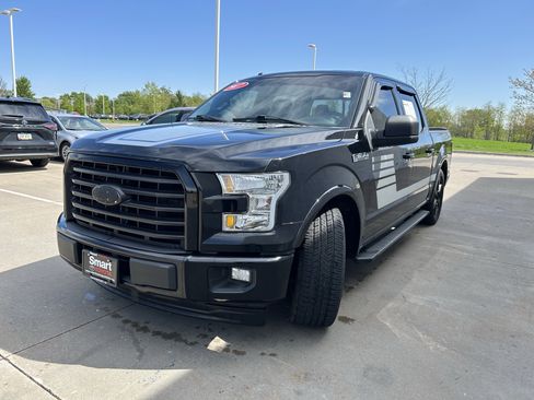 Used 2017 Ford F150 XLT w/ Equipment Group 302A Luxury RWD image 3