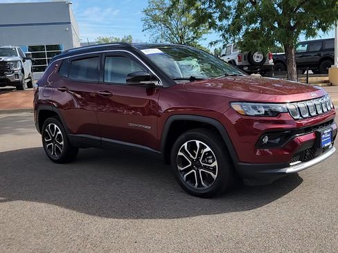 Used 2022 Jeep Compass Limited AWD/4WD image 8