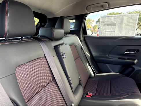 New 2026 Nissan Kicks SR w/ Cold Weather Package image 25