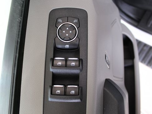 Used 2018 Ford F150 XL w/ Equipment Group 101A Mid AWD/4WD image 24