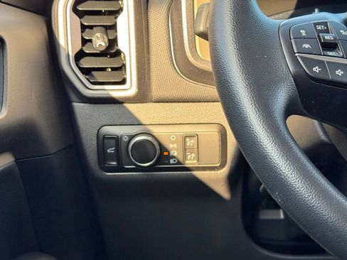 Certified 2025 Ford Bronco Sport Big Bend AWD/4WD image 31