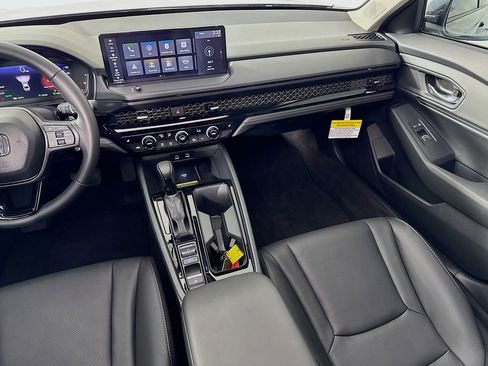 Used 2025 Honda Accord EX-L image 31