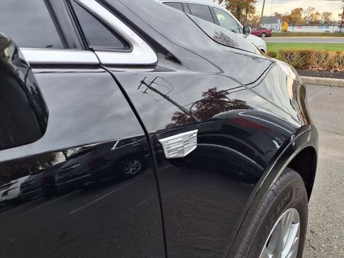 Certified 2021 Cadillac XT5 Premium Luxury image 8