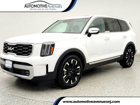 Used 2024 Kia Telluride SX Prestige AWD/4WD image 1