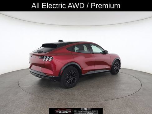 Used 2025 Ford Mustang Mach-E Premium w/ Sport Appearance Package AWD/4WD image 19