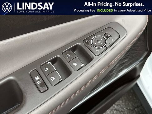 Used 2019 Hyundai Santa Fe Limited AWD/4WD image 18