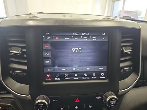Used 2020 RAM 1500 Big Horn AWD/4WD image 18