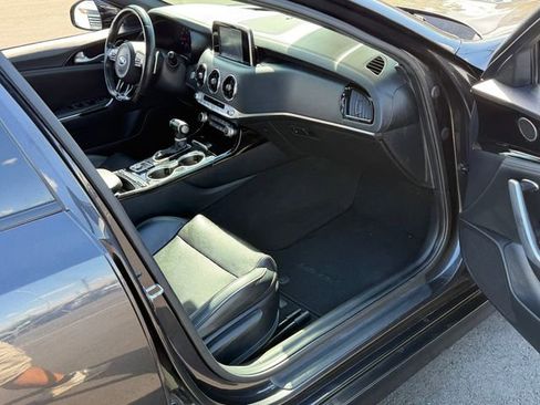 Used 2020 Kia Stinger GT-Line AWD/4WD image 25