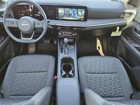 Used 2026 Nissan Kicks SV w/ SV Premium Package image 20