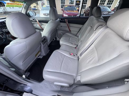 Used 2008 Toyota Highlander Limited image 19