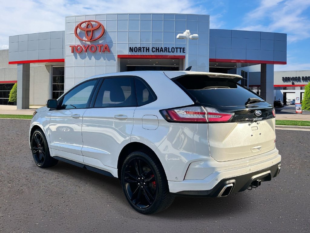 Used 2022 Ford Edge ST w/ Equipment Group 401A AWD/4WD image 4