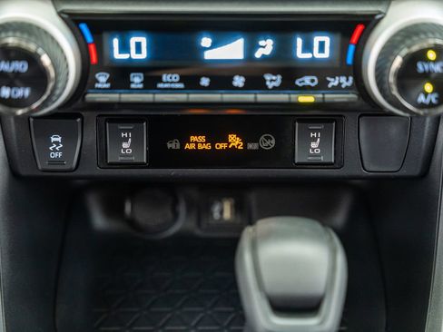 Certified 2024 Toyota RAV4 XLE w/ Convenience Package AWD/4WD image 23