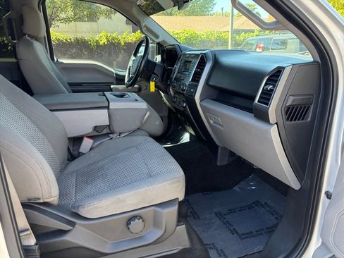 Used 2015 Ford F150 XLT w/ Equipment Group 301A Mid AWD/4WD image 28