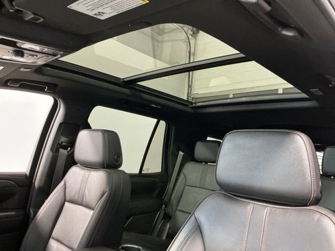 Used 2024 Chevrolet Tahoe RST AWD/4WD image 24