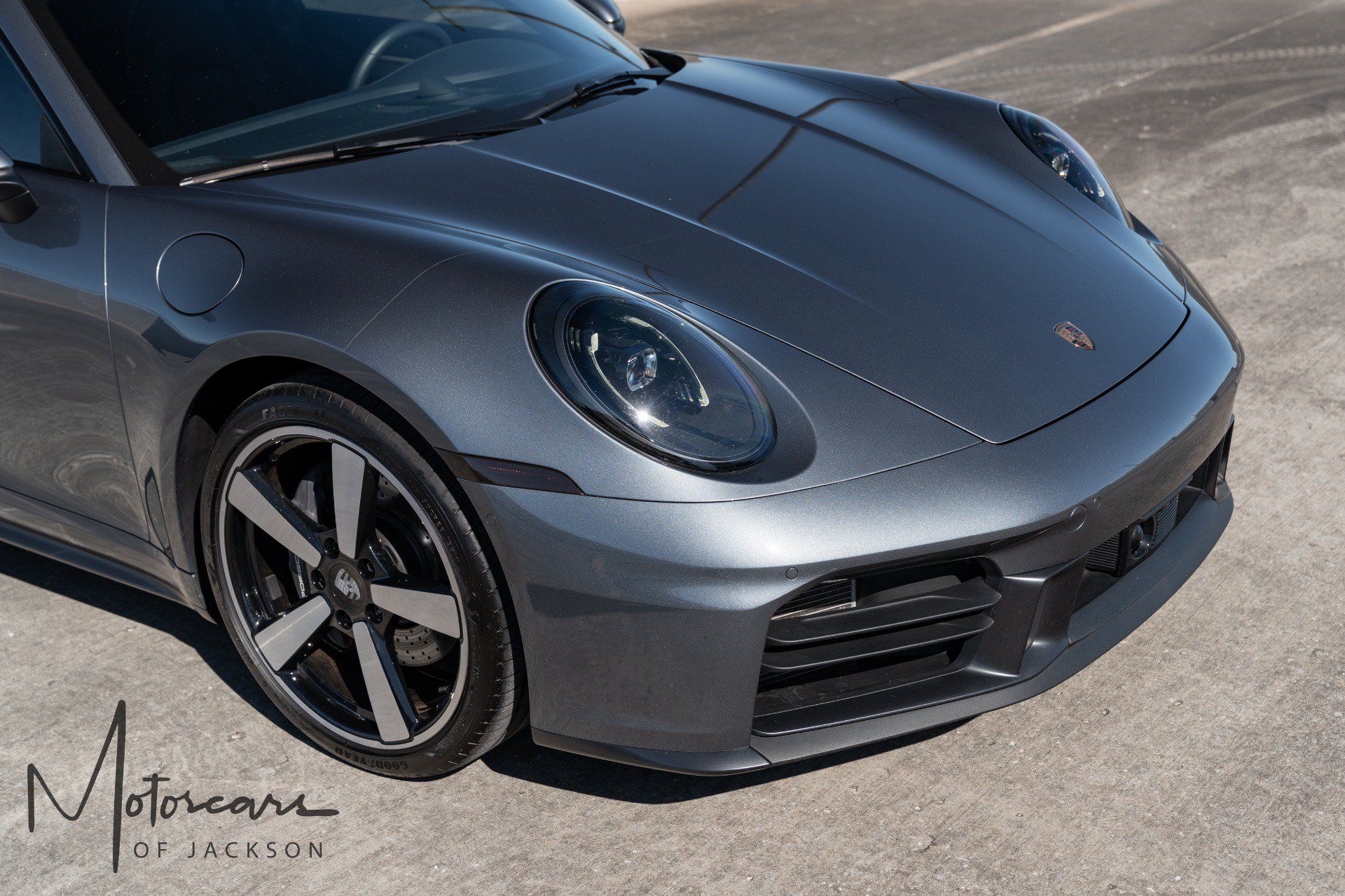 Used 2025 Porsche 911 Carrera RWD image 25