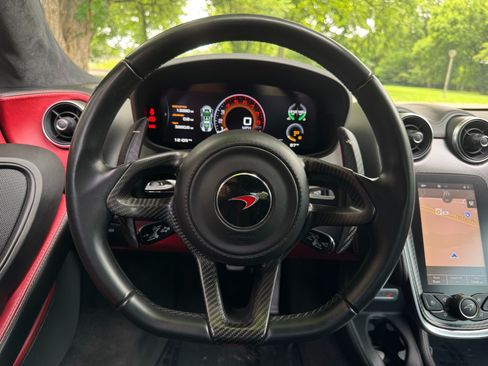 Used 2017 McLaren 570S Coupe RWD image 73