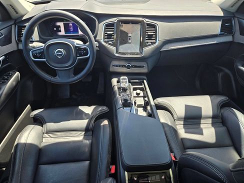 Certified 2023 Volvo XC90 T8 Ultimate w/ Protection Package Premier AWD/4WD image 22