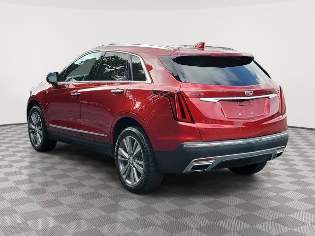 Certified 2024 Cadillac XT5 Premium Luxury w/ Technology Package FWD image 6