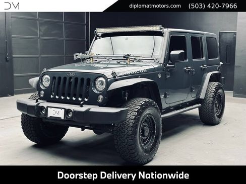 Used 2017 Jeep Wrangler Unlimited Rubicon w/ Connectivity Group AWD/4WD image 1