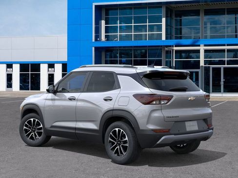 New 2026 Chevrolet TrailBlazer LT w/ Convenience Package image 3