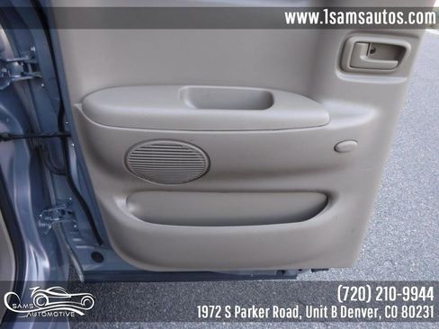 Used 2000 Toyota Tundra Limited image 33
