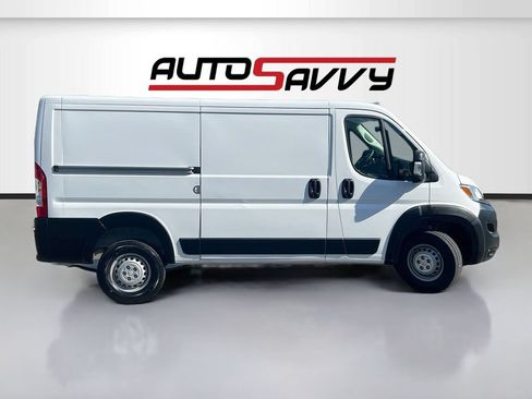 Used 2024 RAM ProMaster 1500 w/ Safety Group FWD image 8