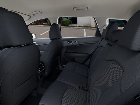New 2026 Kia Sportage LX image 18