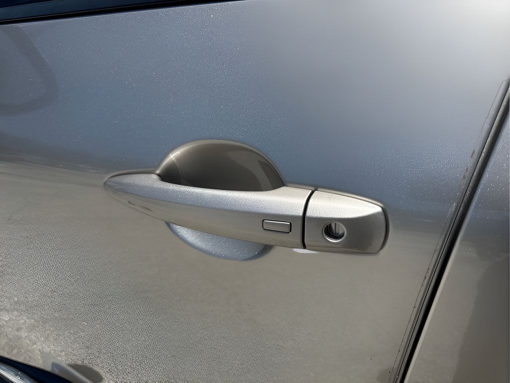 Used 2024 Nissan Rogue Platinum FWD image 49