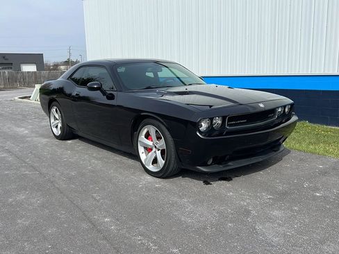 Used 2010 Dodge Challenger SRT8 w/ SRT Option Group II image 3