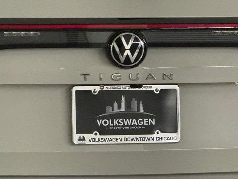 Used 2026 Volkswagen Tiguan SEL R-Line AWD/4WD image 35
