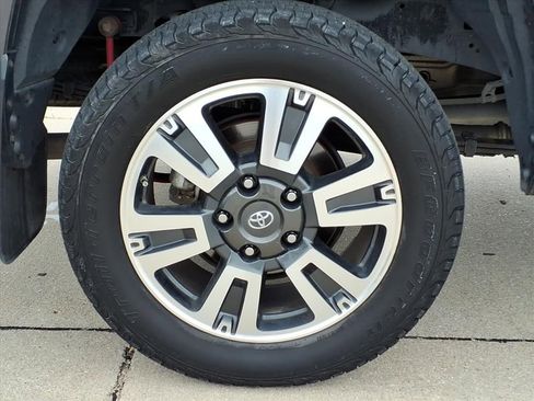 Used 2019 Toyota Tundra SR5 image 6