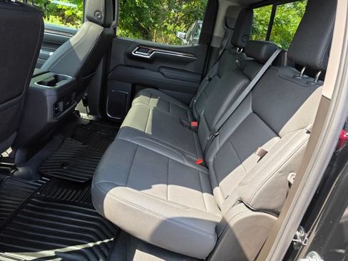 Used 2025 Chevrolet Silverado 1500 RST w/ Convenience Package II AWD/4WD image 19