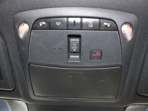 Used 2017 INFINITI Q60 3.0t w/ Premium Plus Package 3.0T image 25