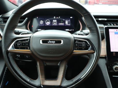 Used 2023 Jeep Grand Cherokee Summit w/ Adv Protech Group IV image 6