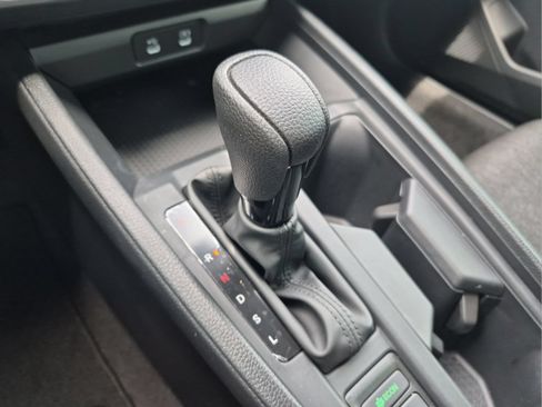 Certified 2025 Honda Accord LX image 15