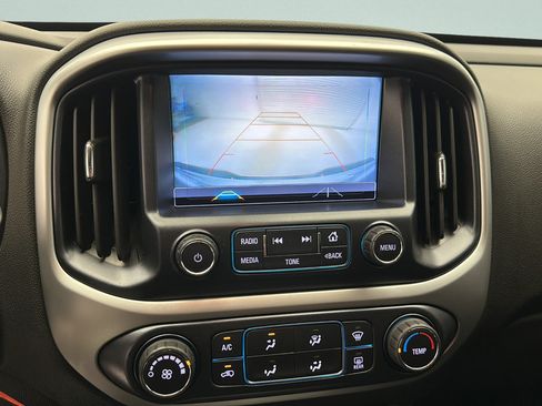 Used 2018 Chevrolet Colorado LT w/ LT Convenience Package AWD/4WD image 19