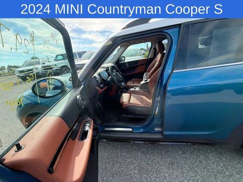 Used 2024 MINI Cooper Countryman S AWD/4WD image 2