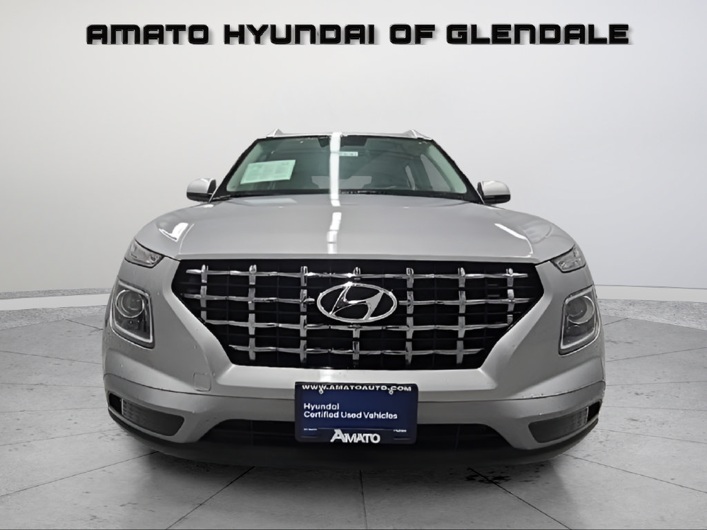 Certified 2024 Hyundai Venue SEL FWD image 9