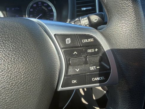 Used 2019 Hyundai Sonata SE w/ Cargo Package FWD image 13