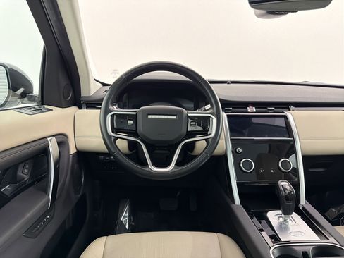 Used 2021 Land Rover Discovery Sport SE AWD/4WD image 28